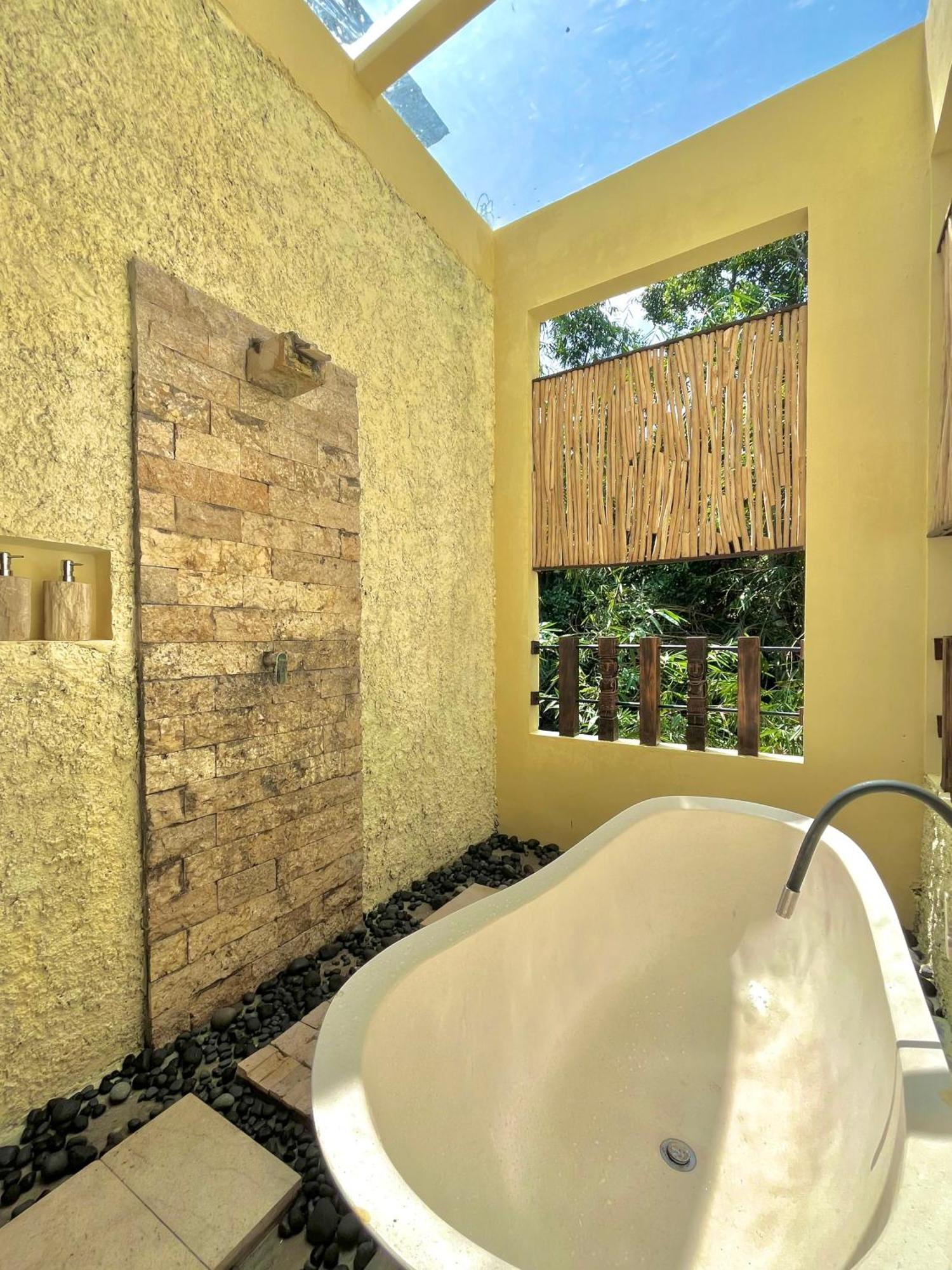 Bamboo Oasis Hotel Ubud  Bagian luar foto